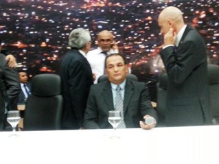 Depois de muita confus&atilde;o, Professor Josineto (PSDC) &eacute; eleito presidente da C&acirc;mara Municipal de Parauapebas