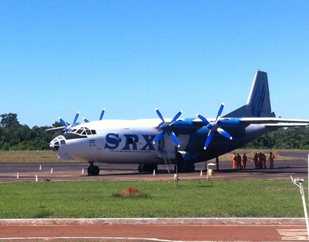 Um Antonov AN-12 em Caraj&aacute;s