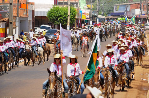 SIPRODUZ realiza a maior cavalgada da hist&oacute;ria de Parauapebas