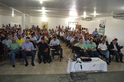 Empres&aacute;rios participam de rodada de neg&oacute;cios em Parauapebas
