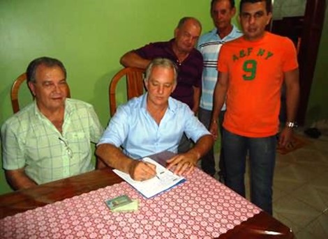 Parauapebas: Coutinho se filia ao PMDB e &eacute; um dos pr&eacute;-candidatos a deputado estadual nas elei&ccedil;&otilde;es de 2014.