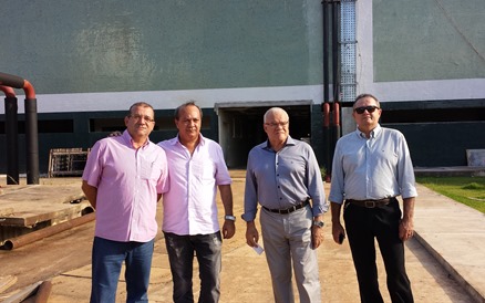 Prefeito visita obras de sa&uacute;de e infraestrutura