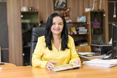 Entrevista: Juliana Souza, secret&aacute;ria de educa&ccedil;&atilde;o de Parauapebas