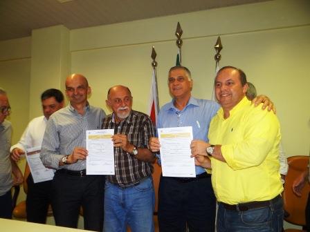 Governador do Pará entrega licença de instalação para SINOBRAS fase II em Marabá