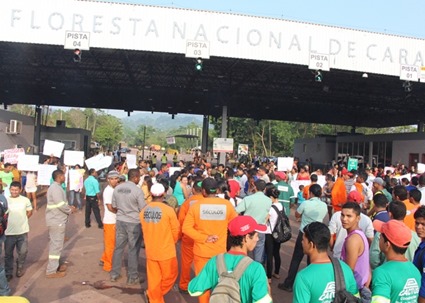 Manifestantes interditam a portaria de Caraj&aacute;s em protesto contra a Vale e Jatene cancela visita que faria &agrave; Parauapebas