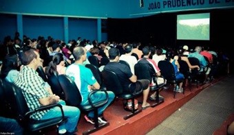 CurtaCaraj&aacute;s 2014