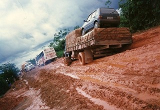 Ministro dos Transportes adia conclus&atilde;o da BR-163 no Par&aacute; para 2016