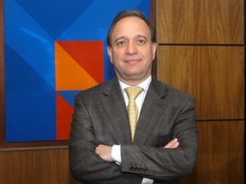 Presidente da Vale considera assumir Petrobras, afirma Folha