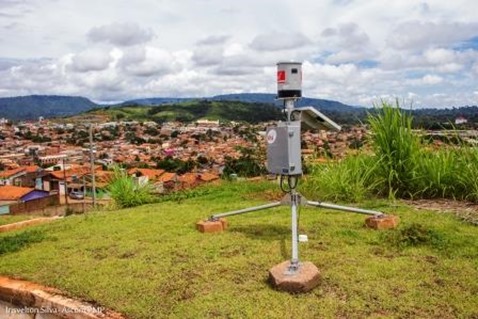 Pluvi&ocirc;metros autom&aacute;ticos s&atilde;o instalados pela primeira vez em Parauapebas