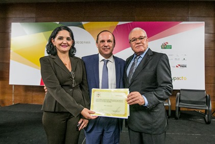 Parauapebas recebe quatro certifica&ccedil;&otilde;es pela qualidade na educa&ccedil;&atilde;o