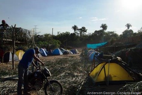 Em Parauapebas, MST segue acampado pr&oacute;ximo da Estrada de Ferro Caraj&aacute;s, da Mineradora Vale