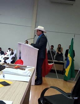 Lidemir Soledade (PR) toma posse na C&acirc;mara Municipal de Parauapebas. Ele &eacute; o 22&ordm; vereador da legislatura 2013/206 a tomar posse