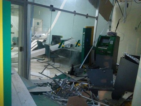 Assalto a bancos em Eldorado dos Carajás Assalto a bancos em Eldorado dos Carajás