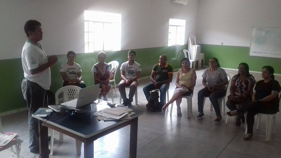 Escola Família Agrícola reúne com secretária de educação de Marabá para garantir educação no campo