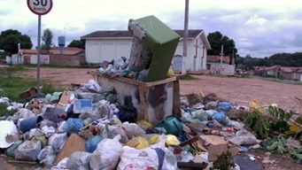 LIXO-FOLHA-5