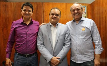 Deputado Beto Salame recebe prefeito Tião Miranda para tratar de parcerias por Marabá