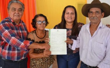 Incra: Agricultores assentados em São Domingos do Araguaia recebem títulos