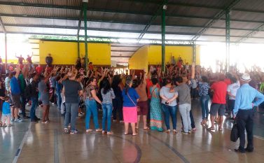 Professores mantém greve mesmo com decisão da justiça para pôr fim a paralisação