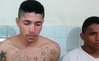 GTO prende dois adultos e apreende um adolescente com armas e entorpecentes