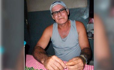 Idoso invade quarto, estupra menina de 12 anos e foge