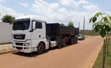 Semma intercepta carga de minério extraído irregularmente em Canaã