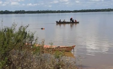 Sargento PM pula de rabeta, tenta nadar e desaparece no Rio Tocantins