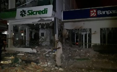 Assaltantes de banco desafiam novo comando da PM com explosões em Rondon do Pará