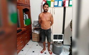Ladrão é preso após denúncia de vizinhos em Jacundá