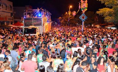 Prefeitura de Canaã troca folia do carnaval por ação social