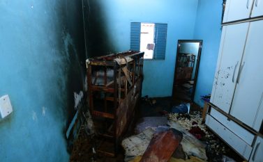 Em ato heroico, menina de dez anos salva irmãos de incêndio em Canaã