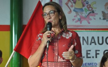 Secretária de Educação de Jacundá rompe o silêncio em relação à greve