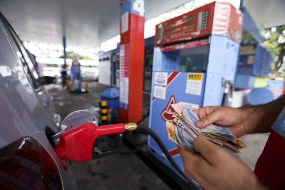 Óbidos abre licitação para compra de R$ 1 milhão em combustíveis