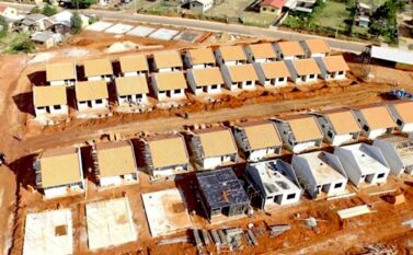 Pará tem 48 municípios com obras paralisadas do programa “Casa Verde e Amarela”