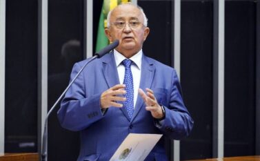 Câmara retoma hoje votação da renegociação de dívidas com fundos regionais