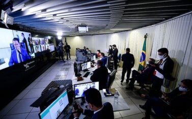 Congresso aprova projeto que desata “nó” do Orçamento e derruba três vetos presidenciais