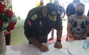 Comandante da PM assina convênio para implantação do Sume em Tailândia