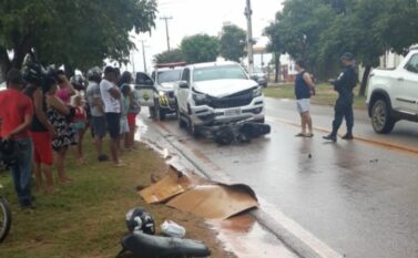 Colisão entre caminhonete e moto deixa uma pessoa morta em São Domingos do Araguaia