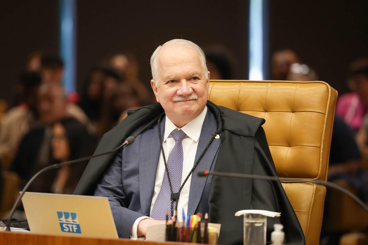 Fachin toma posse na presidência do STF nesta segunda-feira (29)