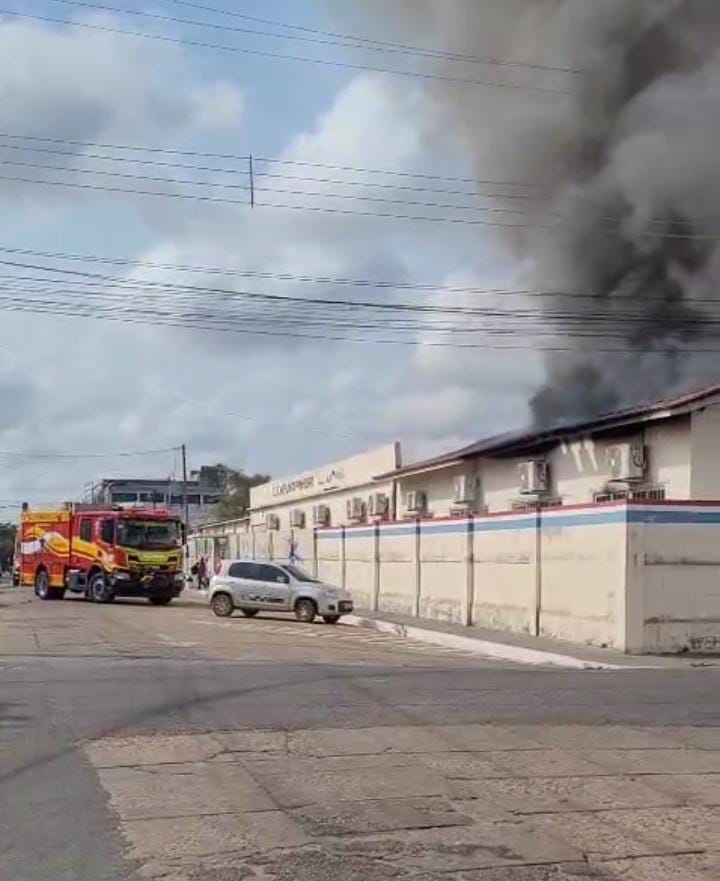 Marabá: Fogo destrói salas de aula de escola estadual, causa pânico e aulas são suspensas