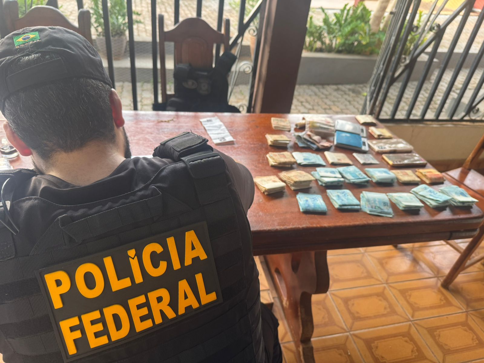 Parauapebas e Curionópolis: PF deflagra operação contra garimpo ilegal e comércio clandestino de ouro