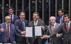 Congresso promulga emenda do fim da 6×1; escala 5×2 começa em 60 dias